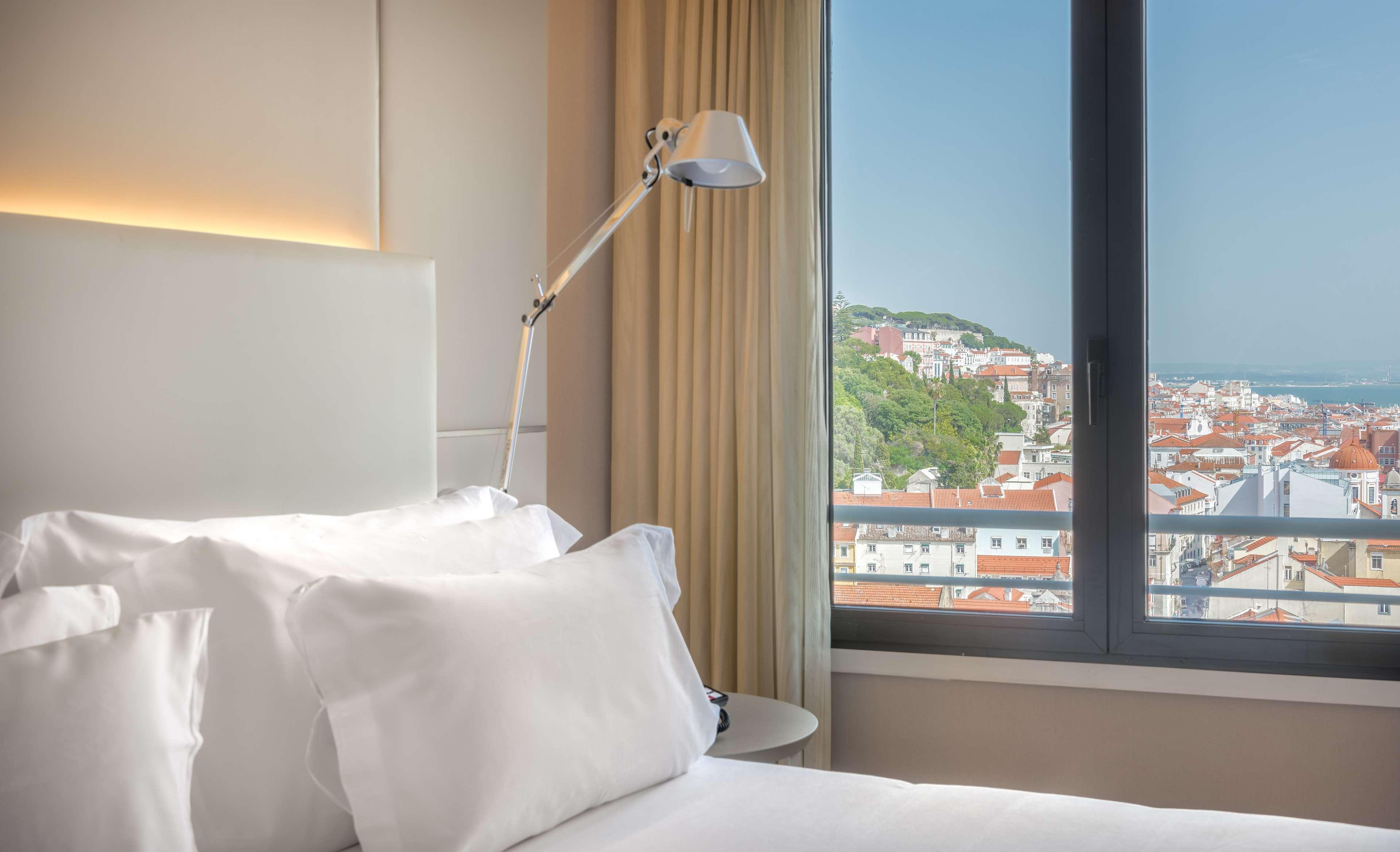 Готель Nh Collection Lisboa Liberdade Екстер'єр фото